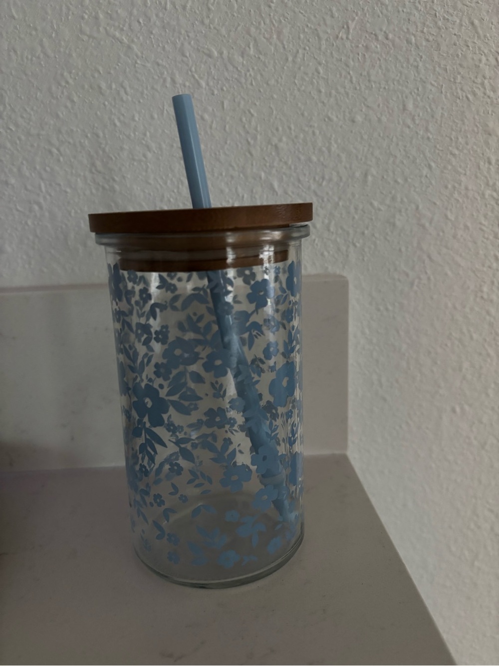 BLUE Floral Glass Tumbler | NWOT 💙🩵